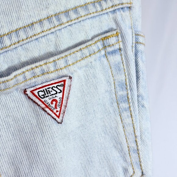 Vintage Guess Womens Light Wash 1050 High Waisted Rise Logo Patch Jeans 27 27" - Picture 4 of 16